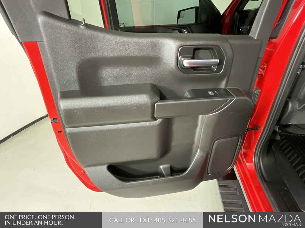 Used 2022 Chevrolet Silverado 1500 Custom w/ LPO, Dark Essentials Package image 19