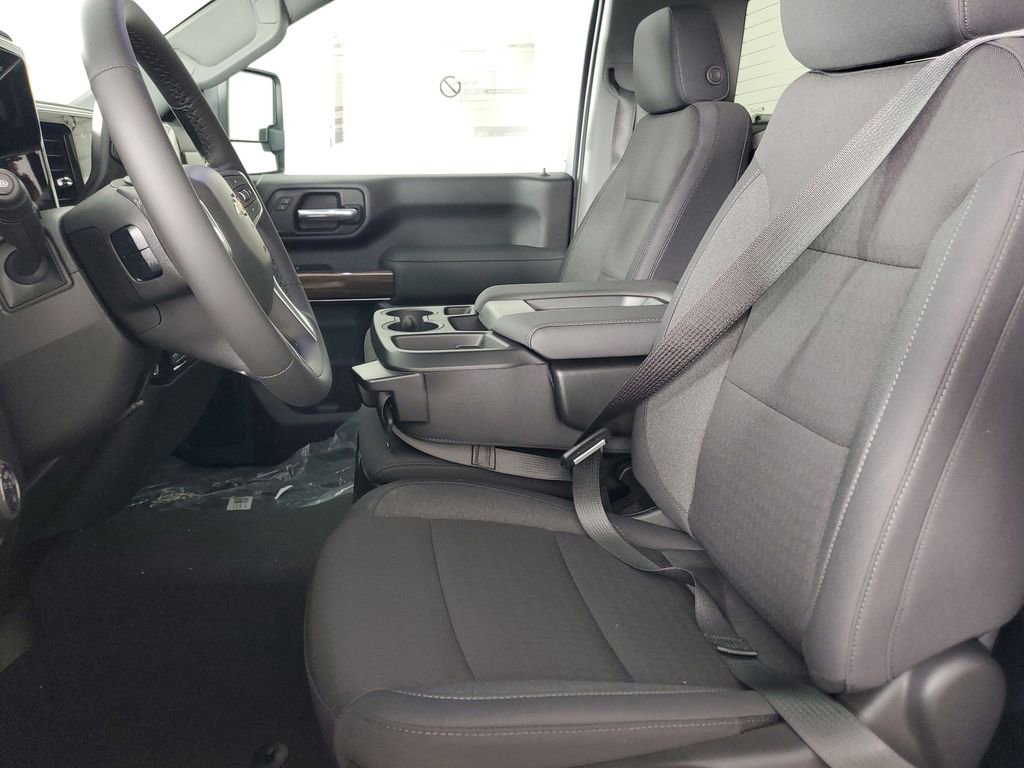 New 2026 Chevrolet Silverado 3500 LT w/ Convenience Package image 23