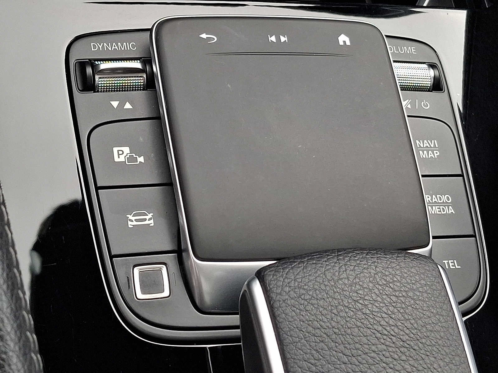 Used 2025 Mercedes-Benz GLS 450 4MATIC image 21