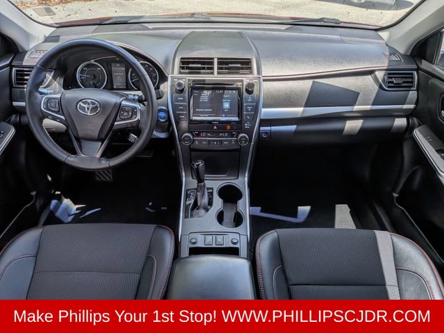 Used 2016 Toyota Camry SE FWD image 13