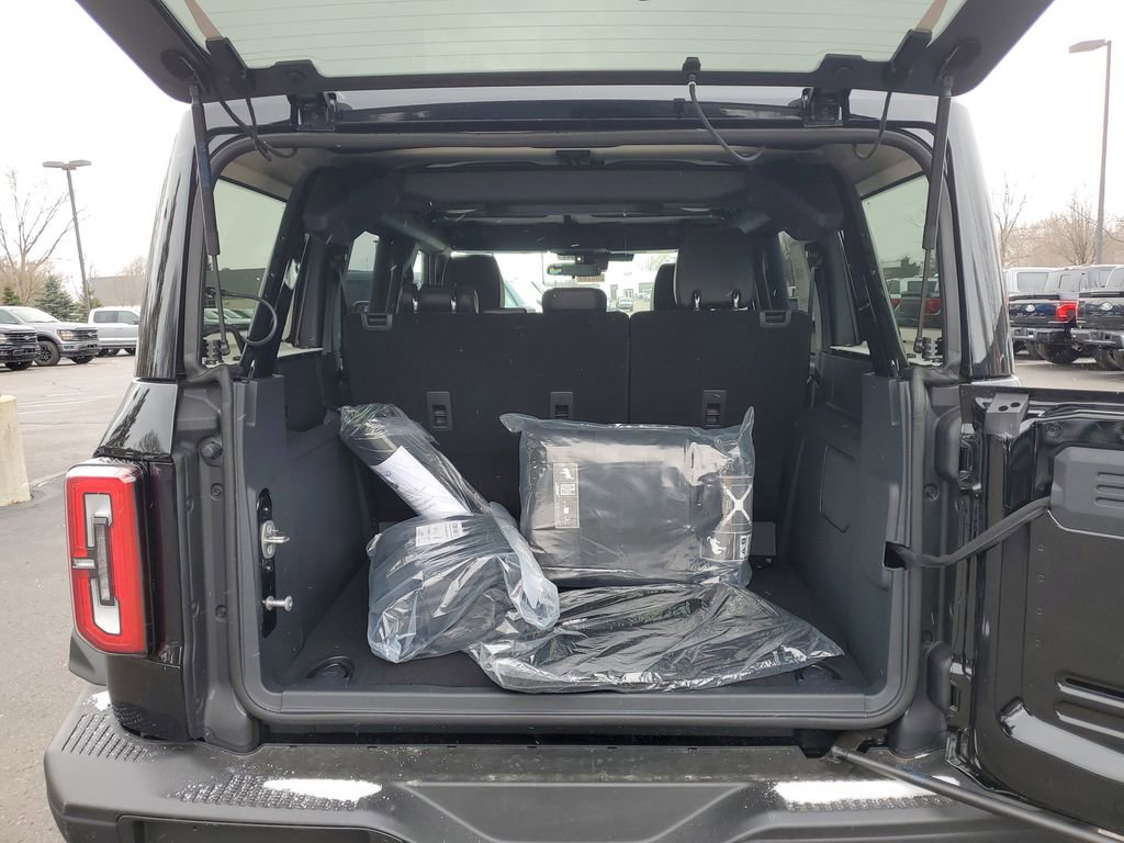 New 2026 Ford Bronco Badlands AWD/4WD image 32