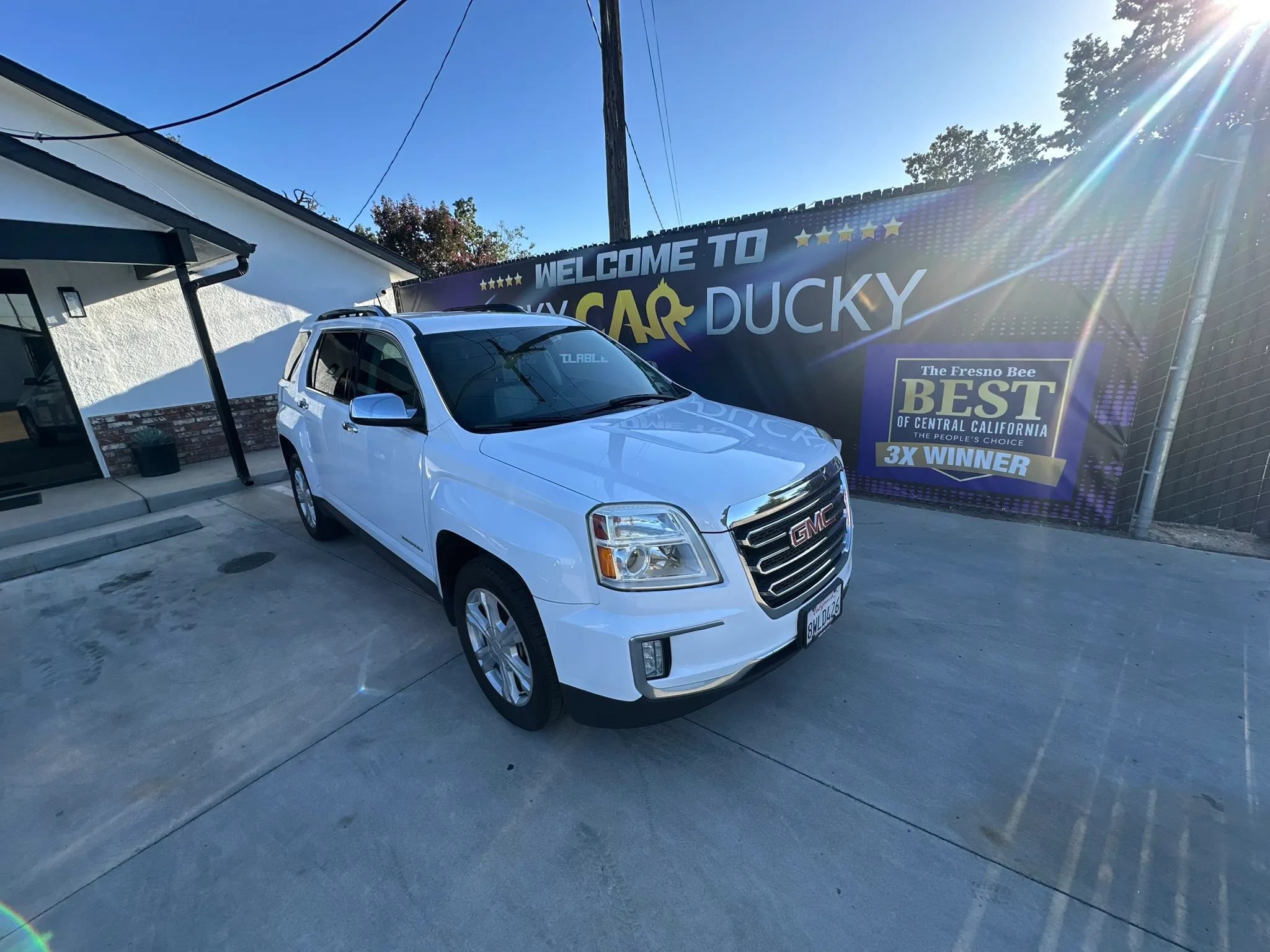Used 2017 GMC Terrain SLT FWD image 3