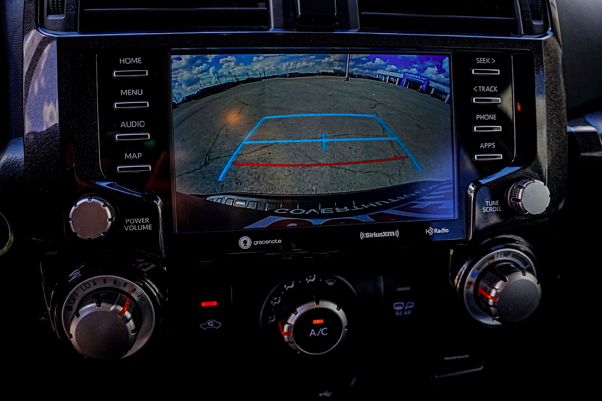 Used 2024 Toyota 4Runner TRD Off-Road Premium image 18
