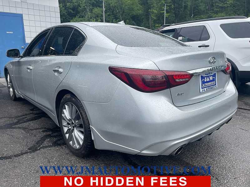 Used 2019 INFINITI Q50 Luxe w/ Essential Package (3.0T Luxe) AWD/4WD image 4