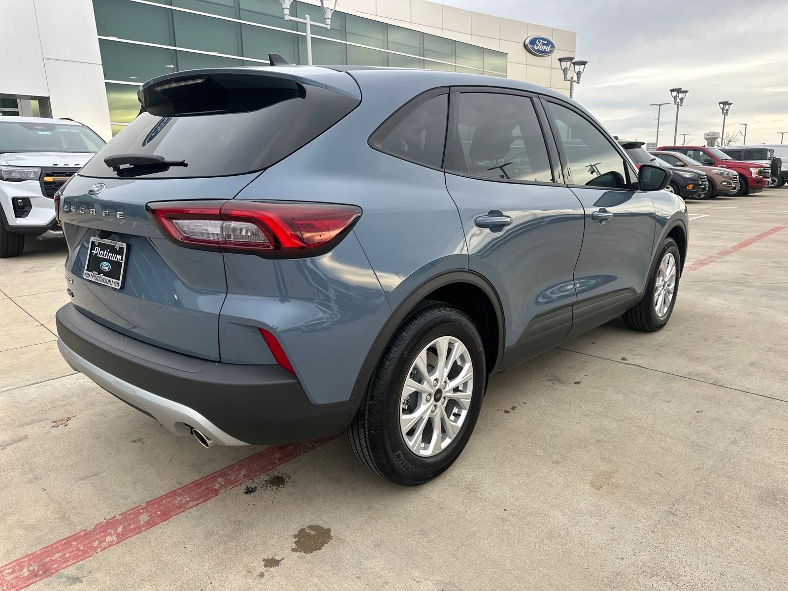 Used 2025 Ford Escape Active image 5