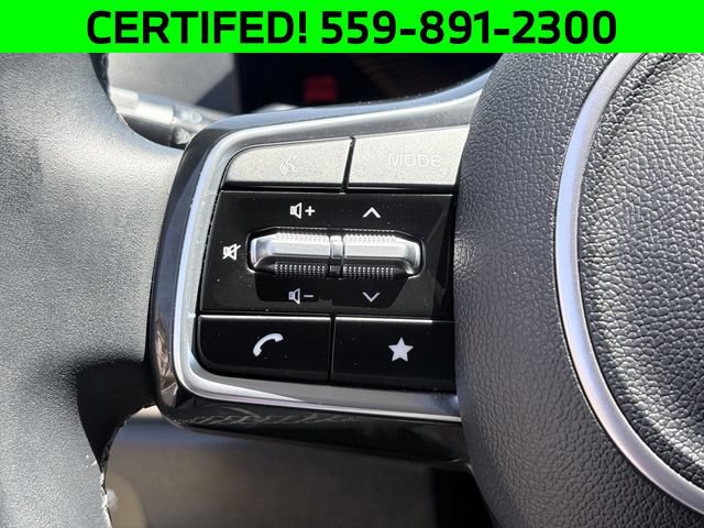 Certified 2025 Kia Sorento EX w/ Panoramic Sunroof Package FWD image 14
