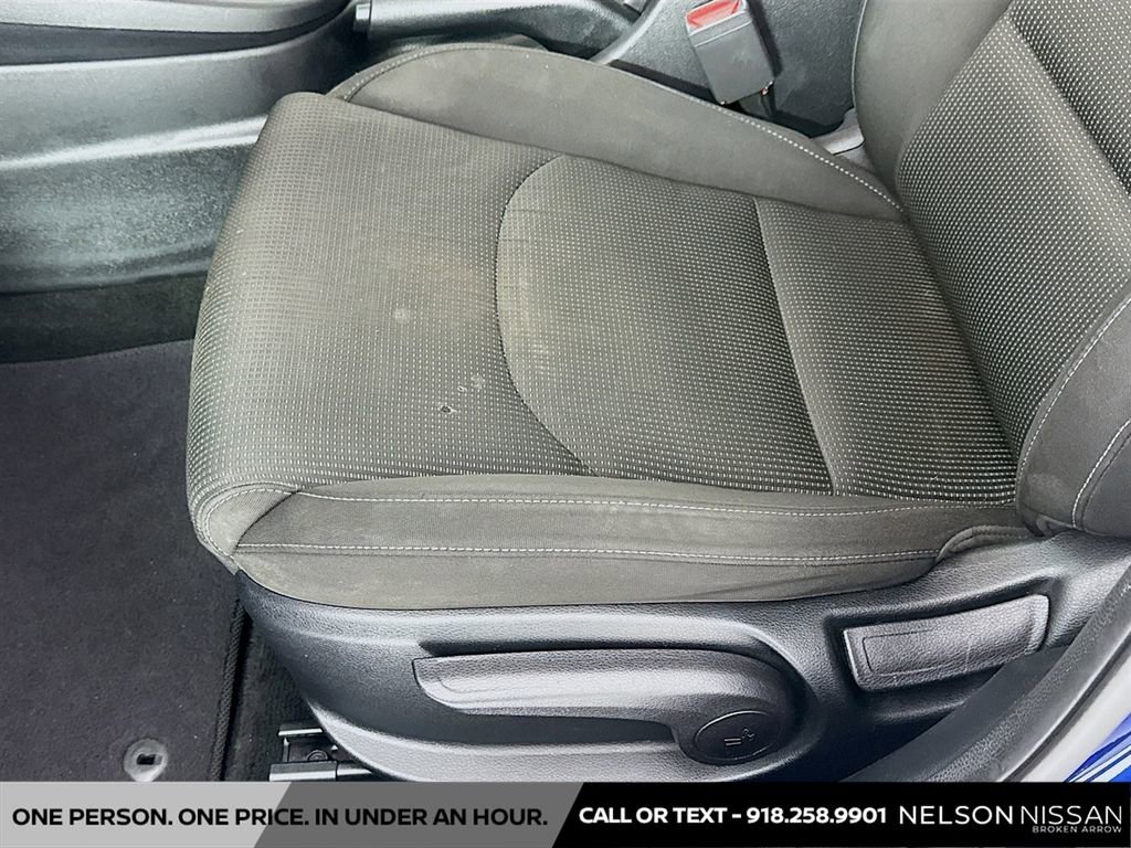 Used 2019 Kia Forte LXS FWD image 18