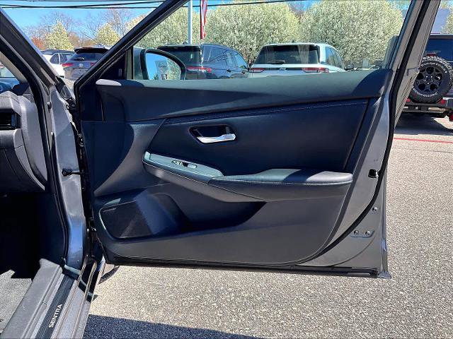 Certified 2023 Nissan Sentra SV w/ Trunk Package FWD image 12