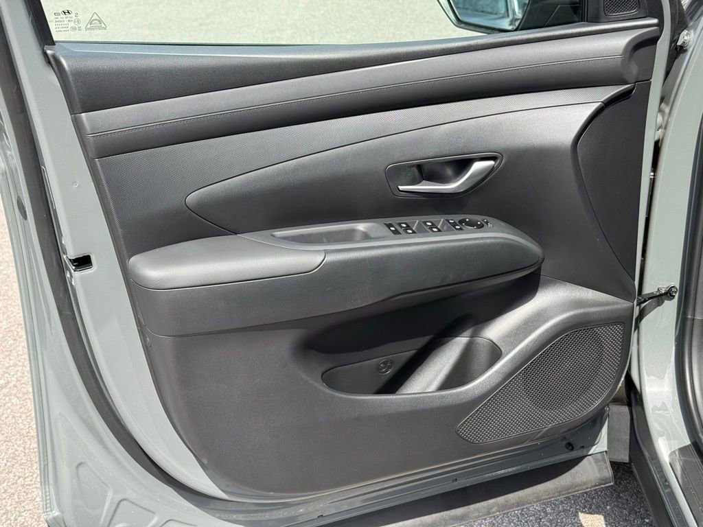 Used 2026 Hyundai Tucson SE image 18
