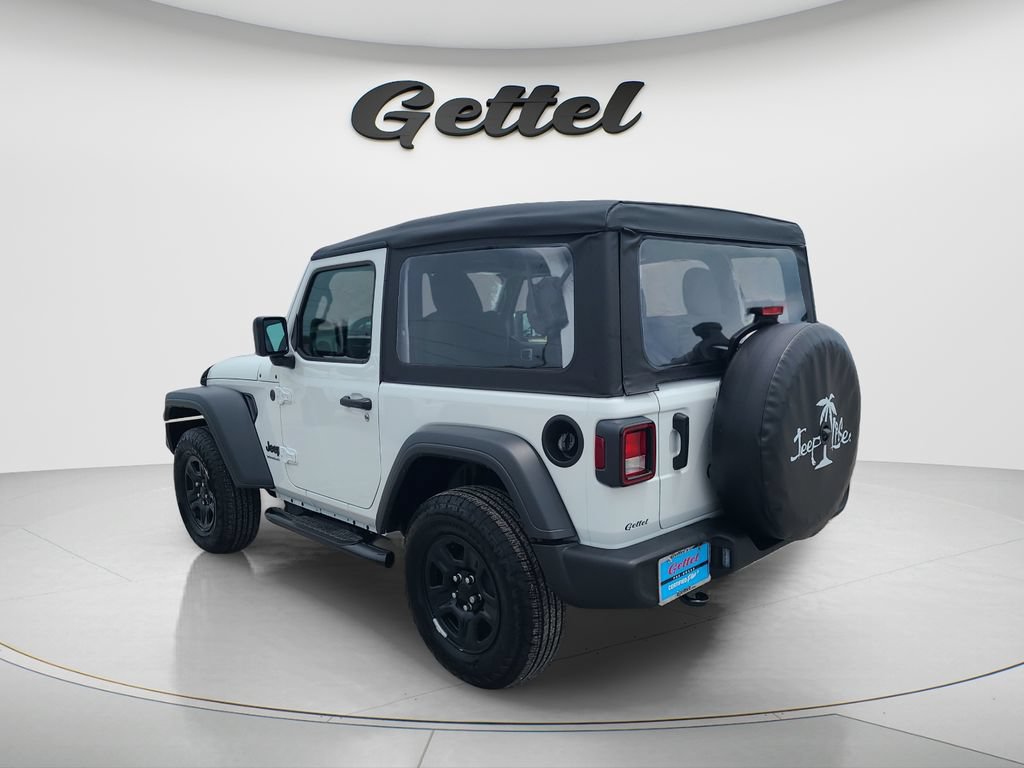 Used 2026 Jeep Wrangler Sport AWD/4WD image 6