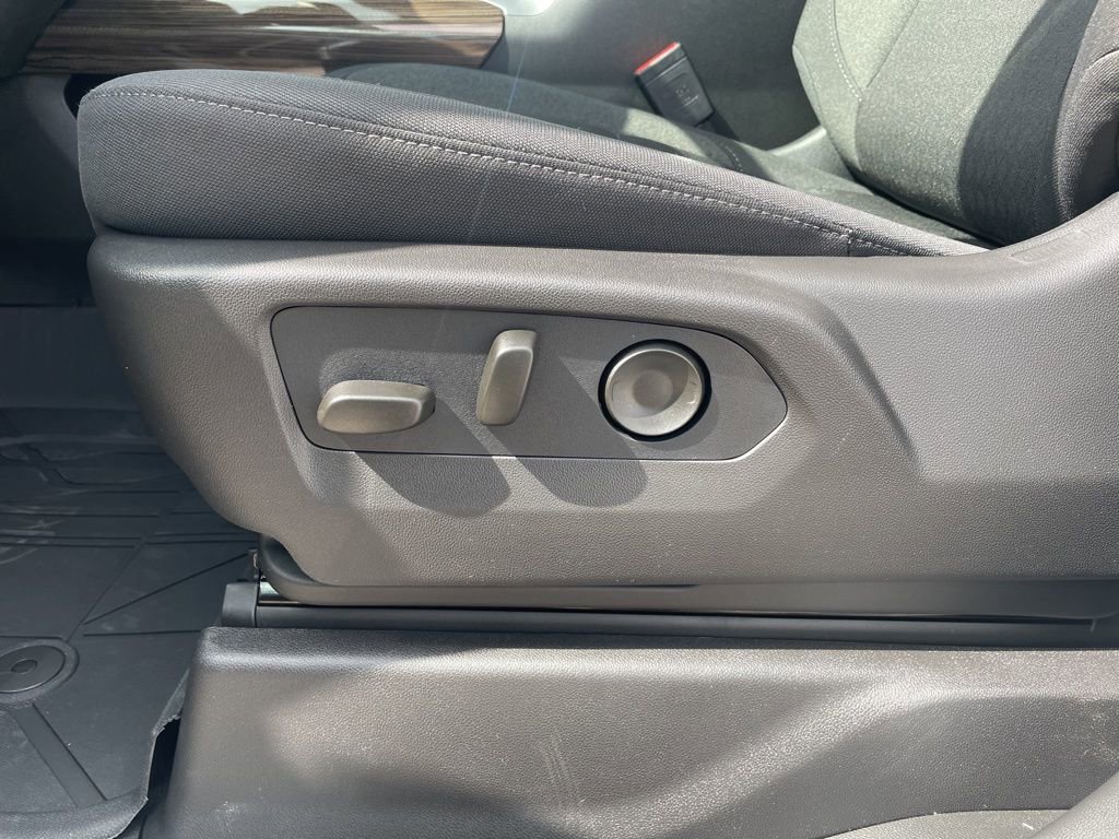 New 2026 Chevrolet Silverado 1500 RST w/ Redline Edition image 13