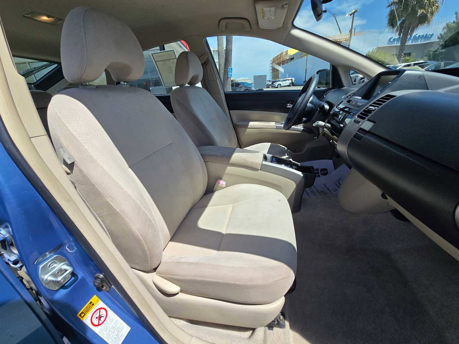 Used 2005 Toyota Prius FWD image 12