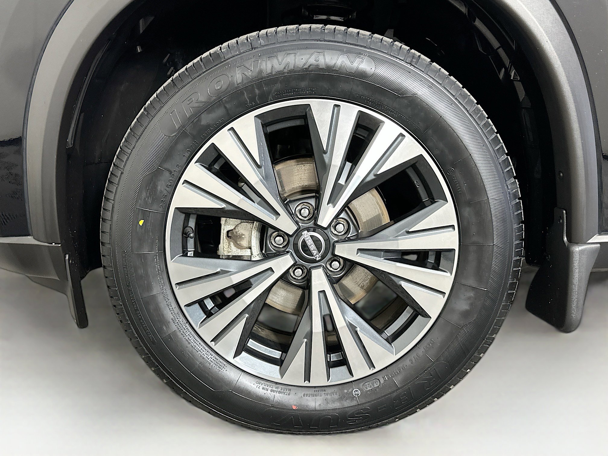 Used 2023 Nissan Rogue SV image 11