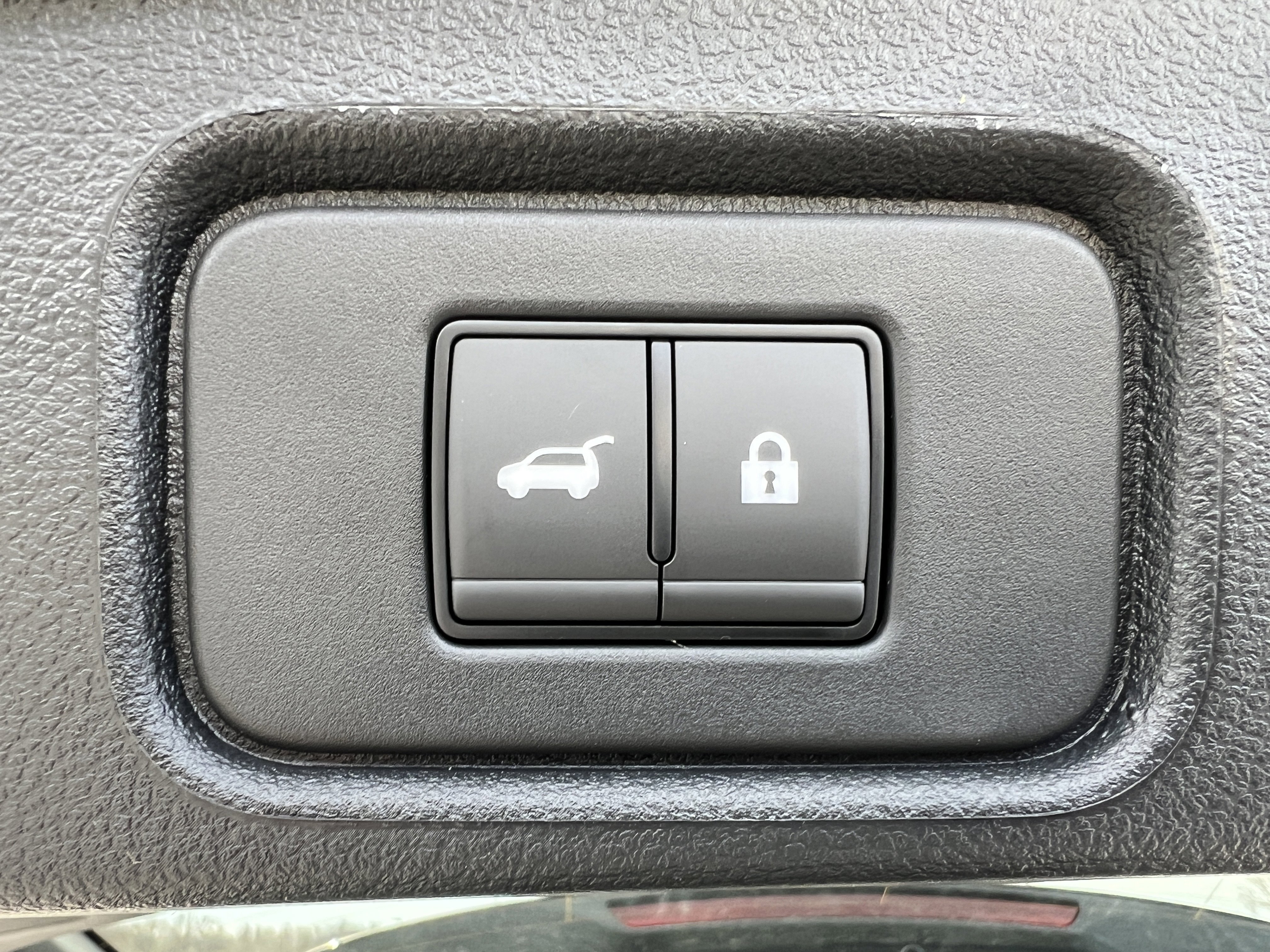 New 2026 Nissan Pathfinder SL image 39