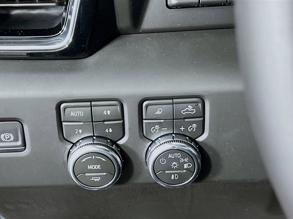 New 2026 GMC Sierra 1500 Denali Ultimate image 9