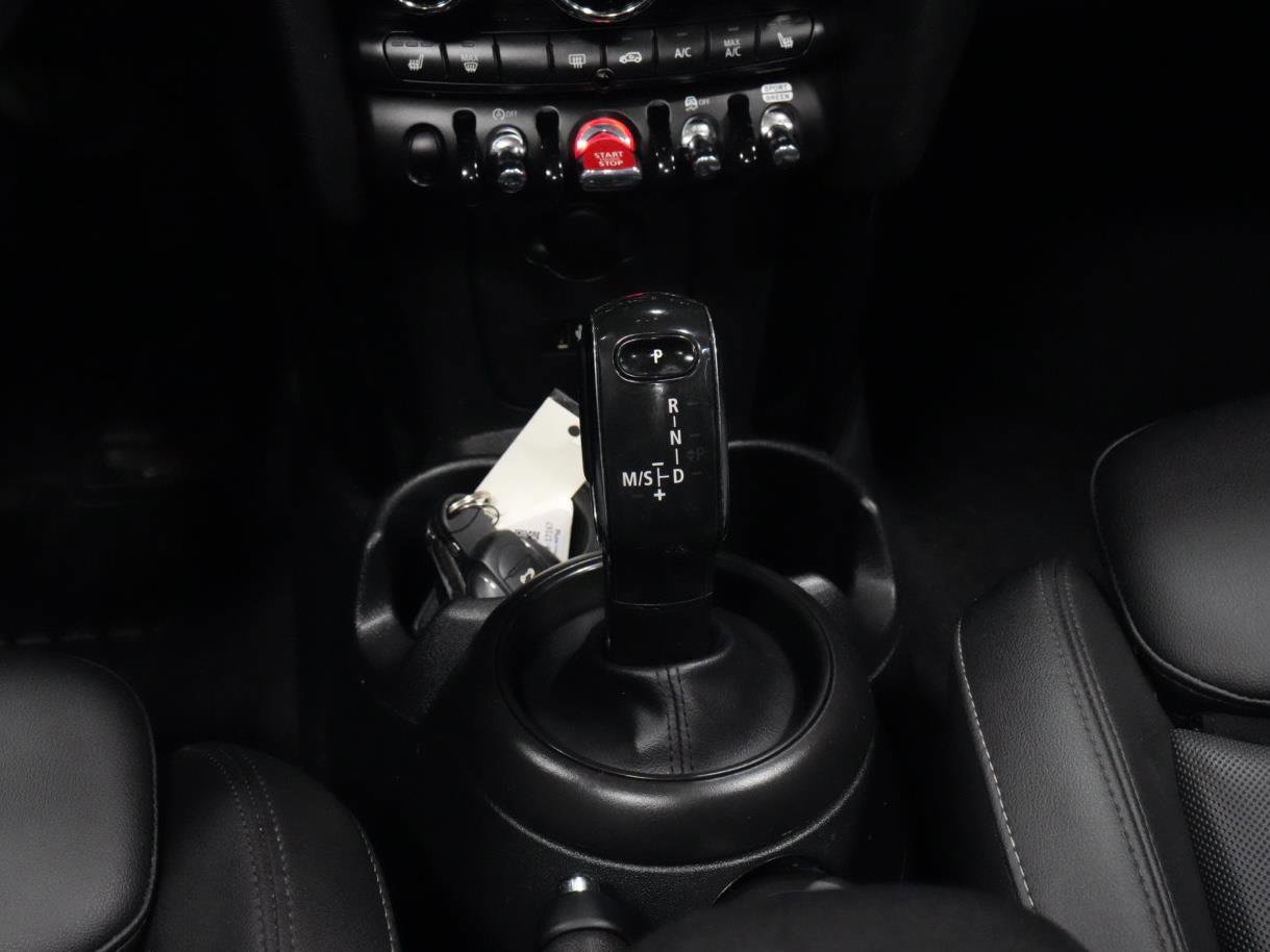 Certified 2024 MINI Cooper S image 6