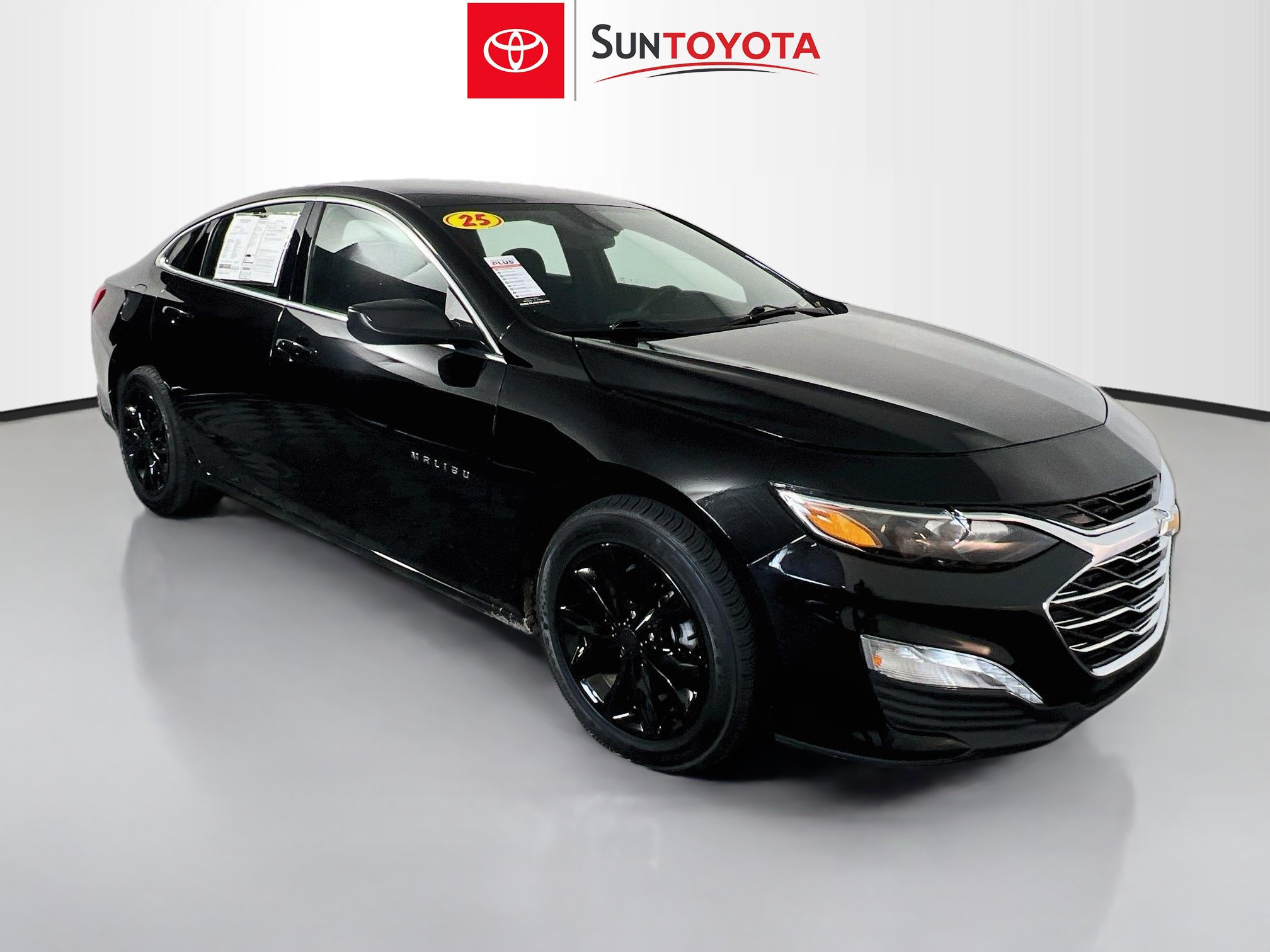 Used 2025 Chevrolet Malibu LT FWD image 1
