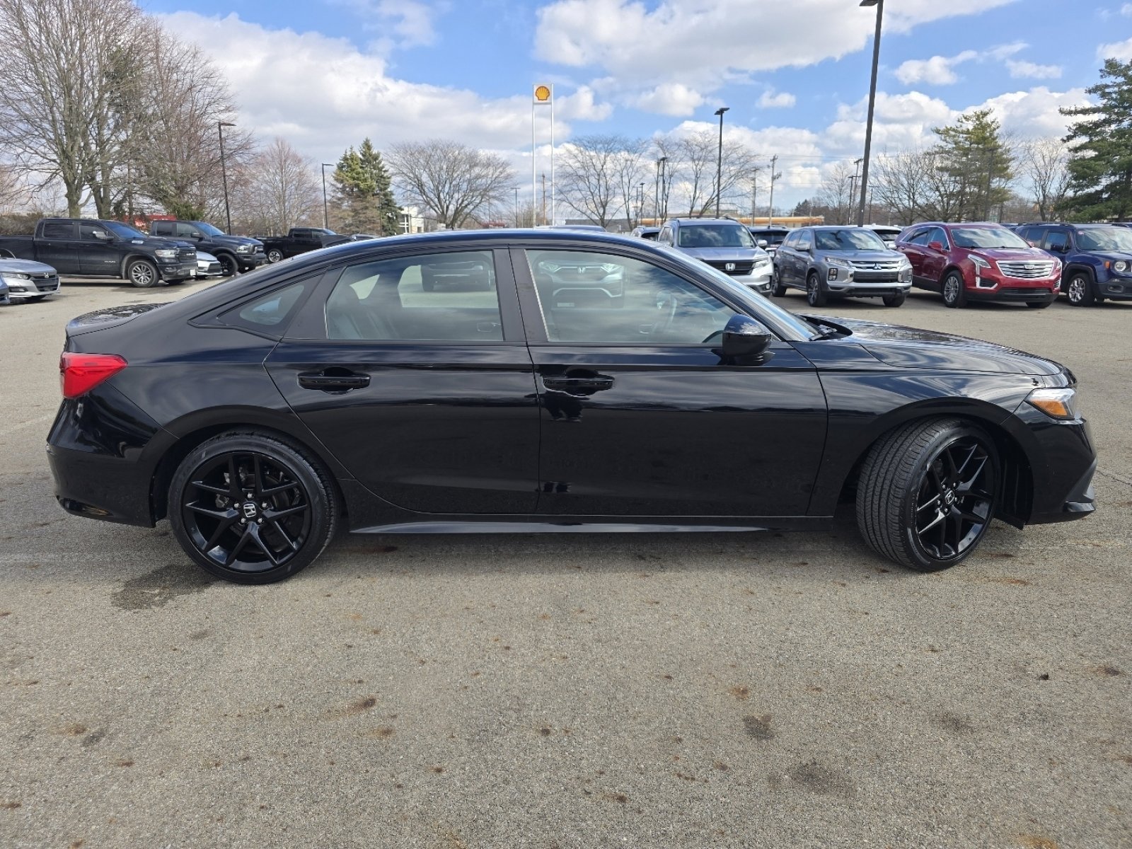 Used 2023 Honda Civic Sport image 18