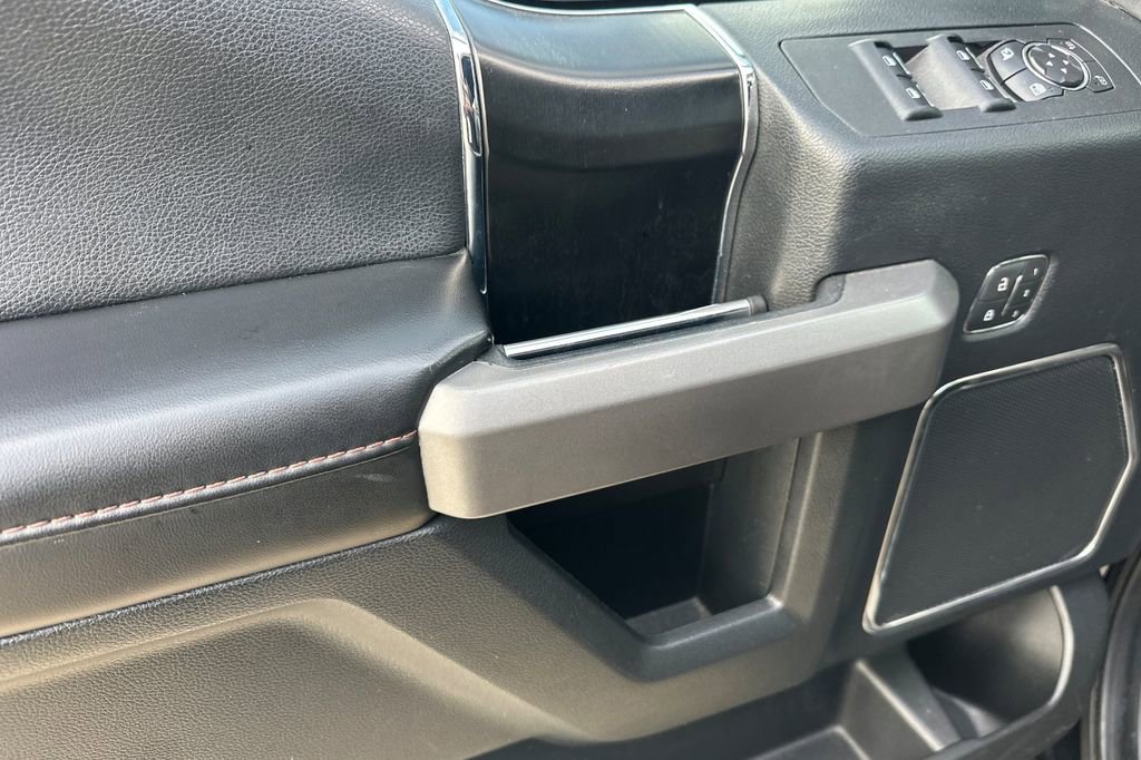 Used 2019 Ford F150 Platinum image 11