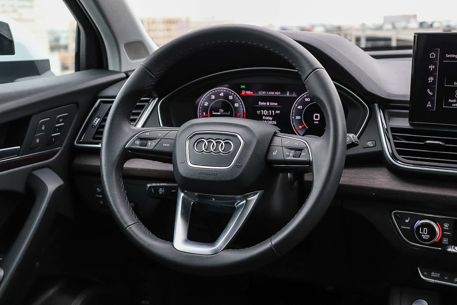 Used 2024 Audi Q5 2.0T Premium Plus w/ Premium Plus Package image 22