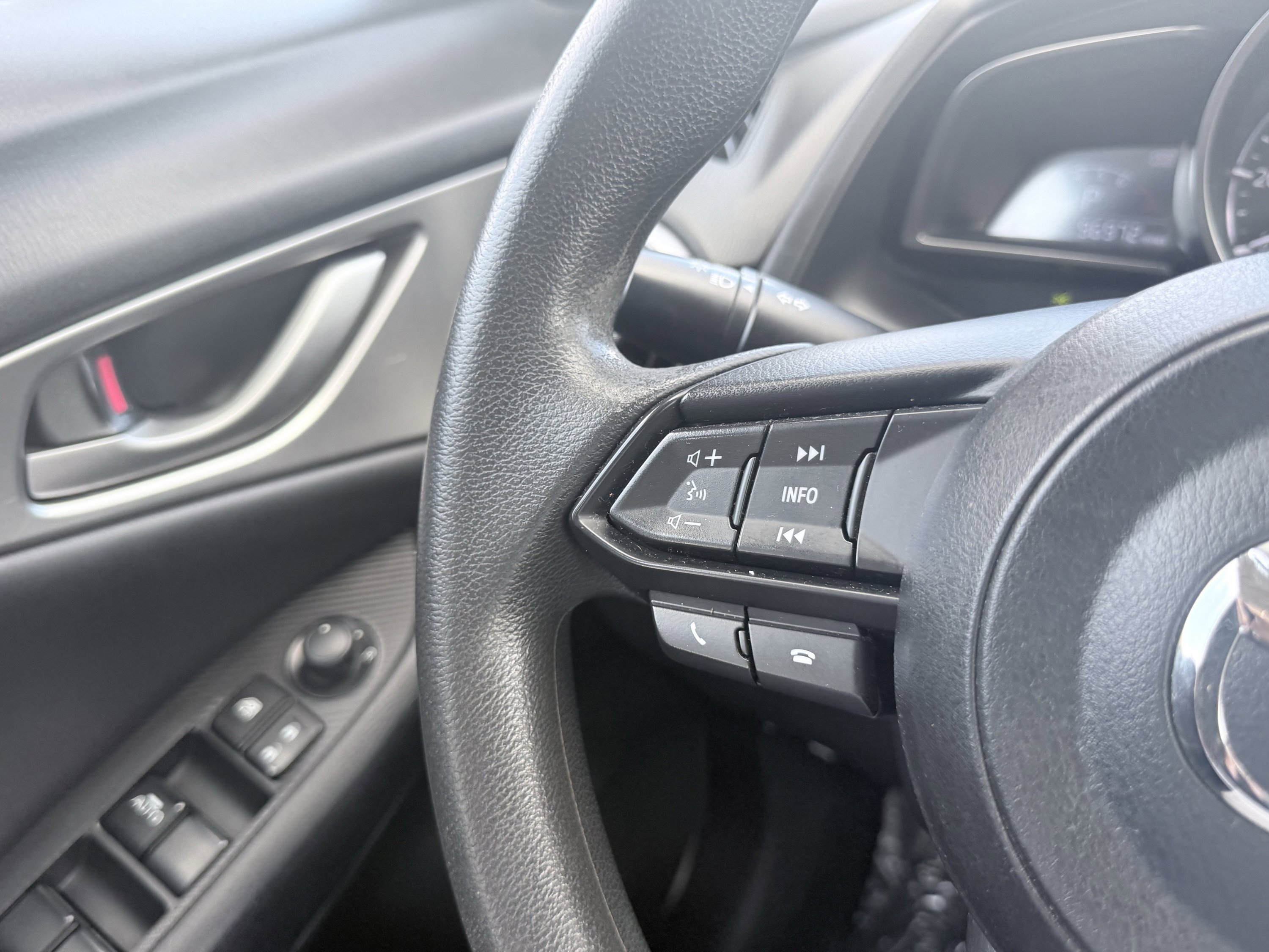 Used 2019 MAZDA CX-3 Sport image 63