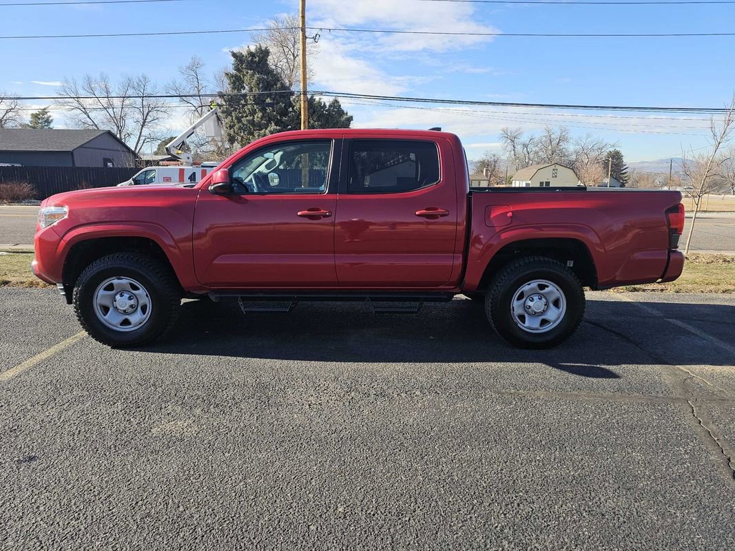 Used 2019 Toyota Tacoma SR w/ SR Convenience Package image 2