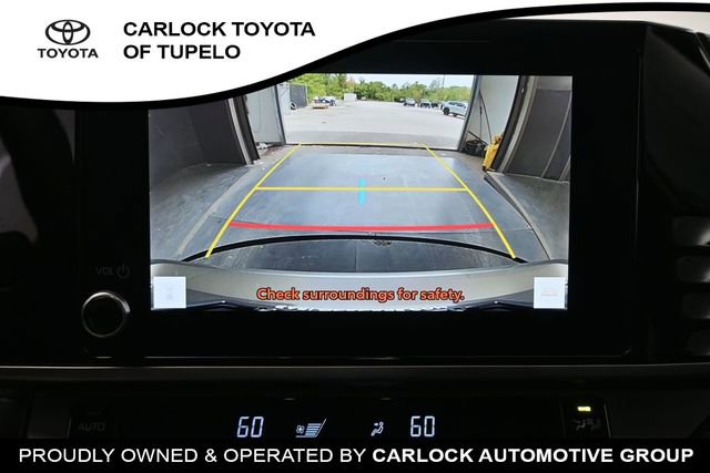 Used 2025 Toyota Camry SE FWD image 12