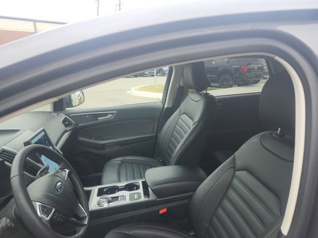 Used 2024 Ford Edge SEL w/ Convenience Package AWD/4WD image 18