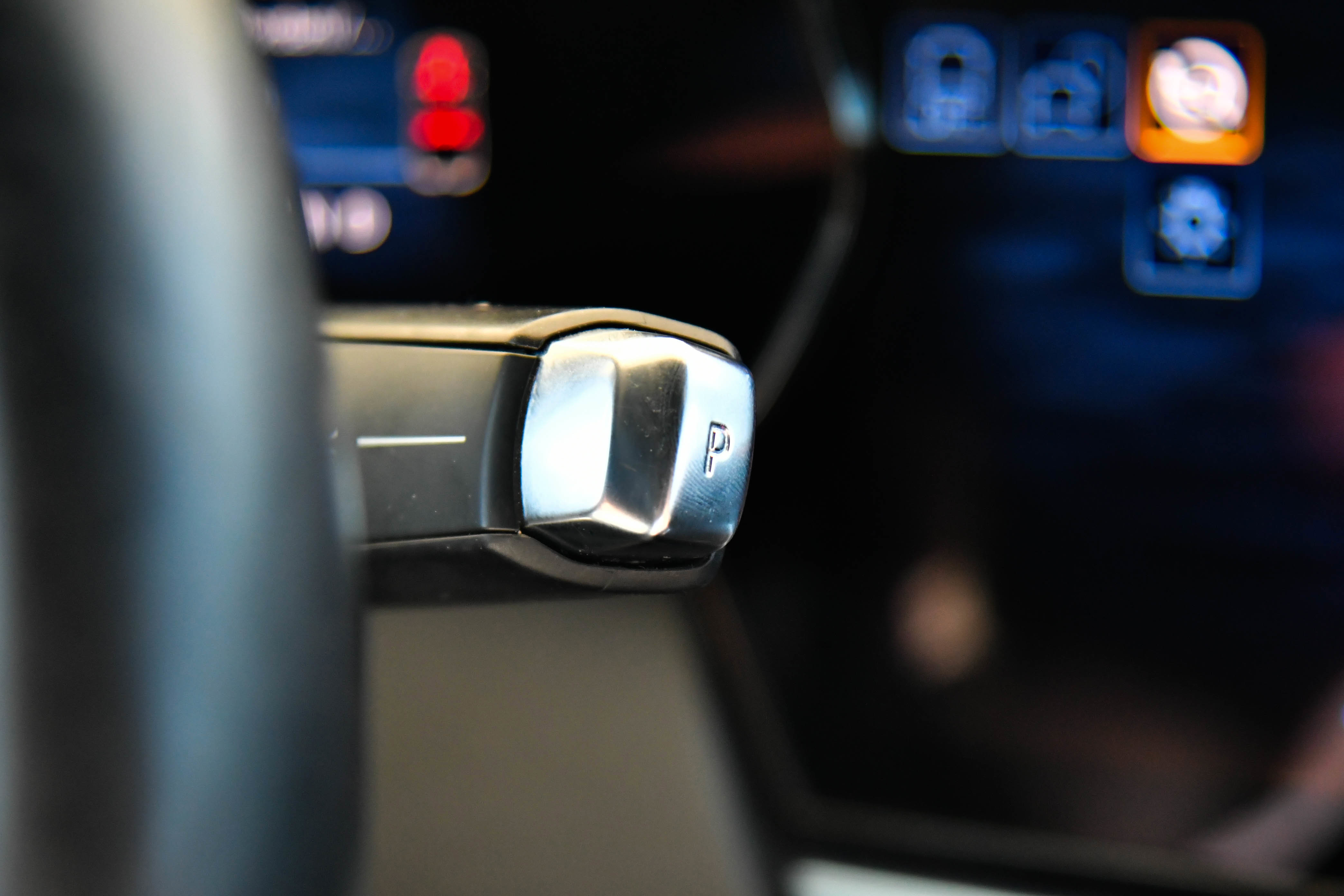 Used 2025 Chevrolet Equinox EV LT w/ Convenience Package FWD image 37