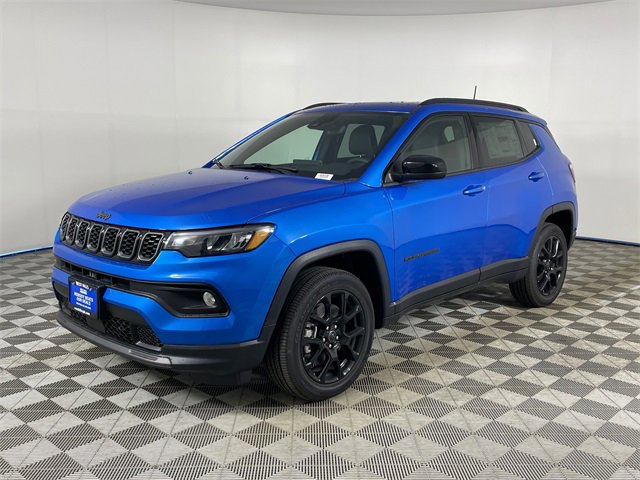 New 2025 Jeep Compass Latitude w/ Sun & Sound Group image 1