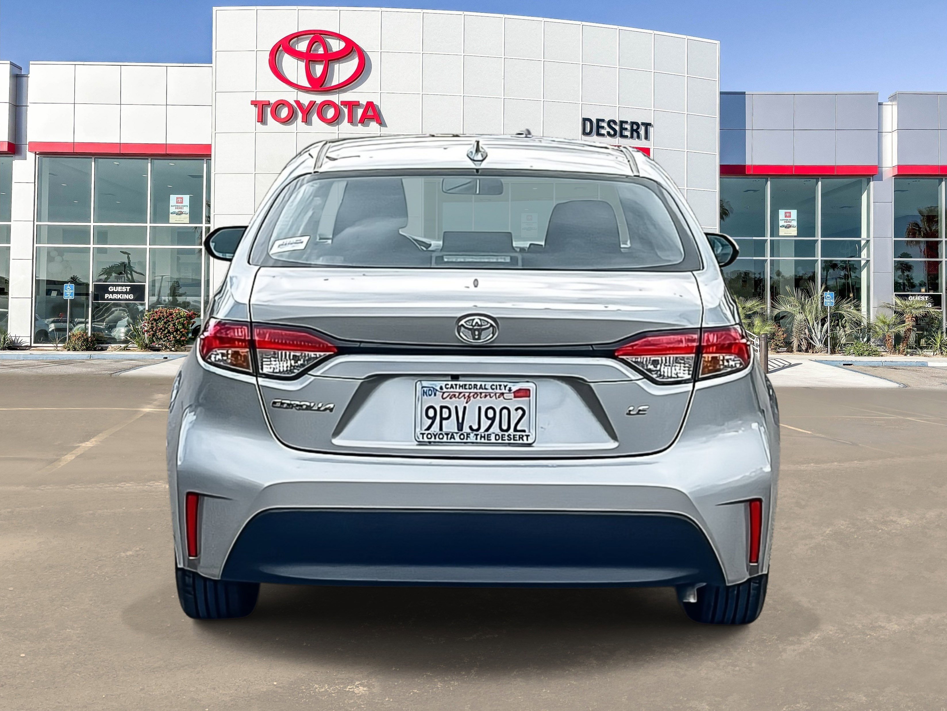 Used 2025 Toyota Corolla LE image 7