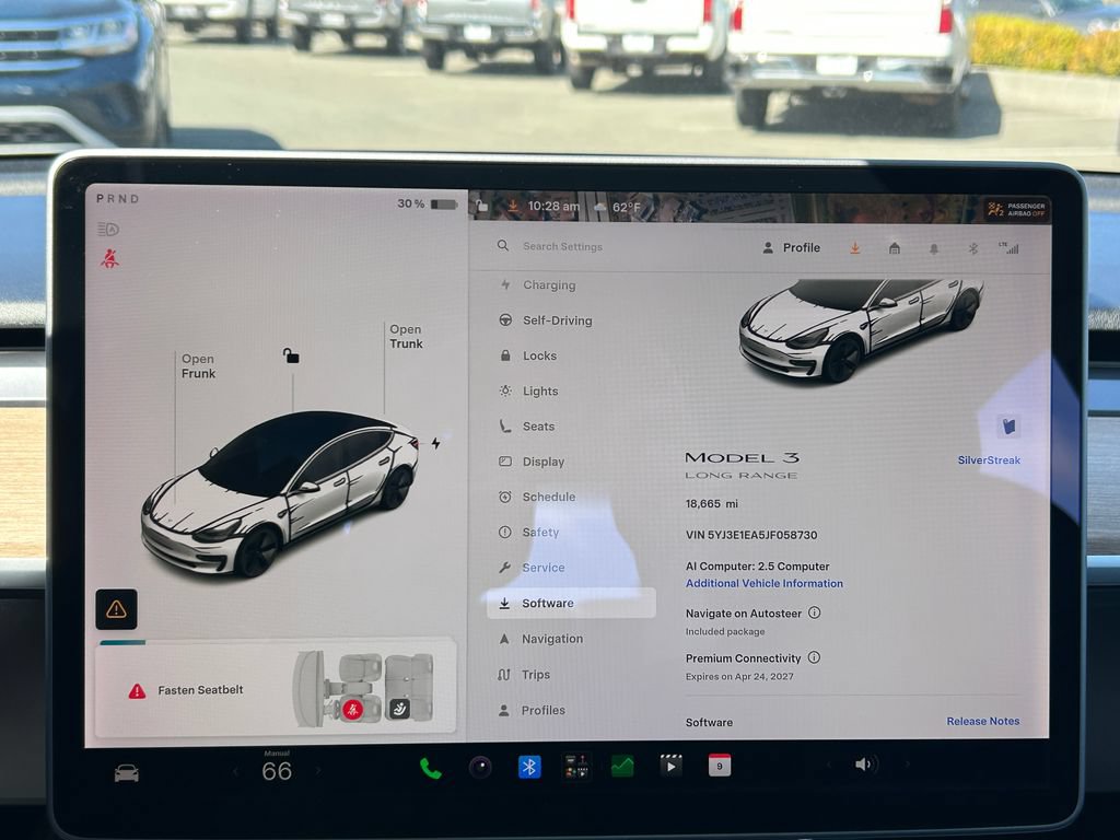 Used 2018 Tesla Model 3 Long Range RWD image 24