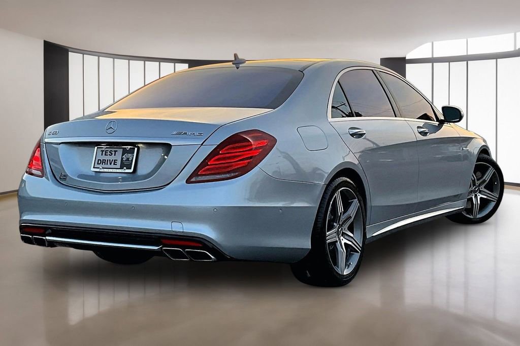 Used 2015 Mercedes-Benz S 63 AMG 4MATIC Sedan w/ Driver Assistance Package image 2