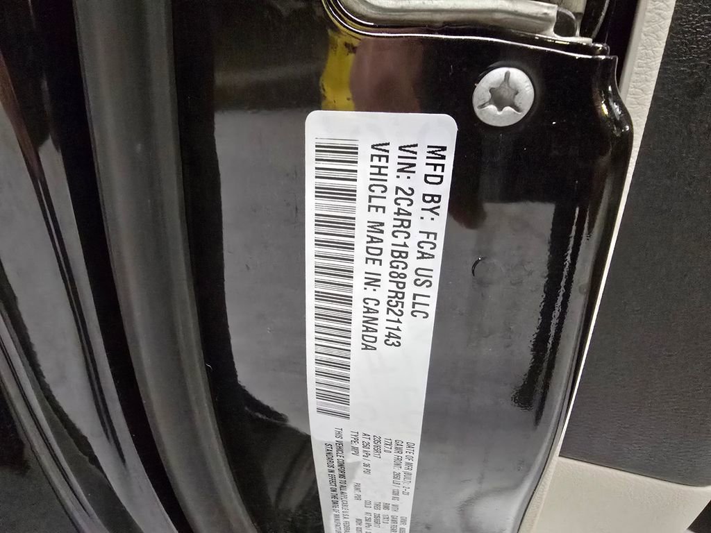 Certified 2023 Chrysler Pacifica Touring-L FWD image 14