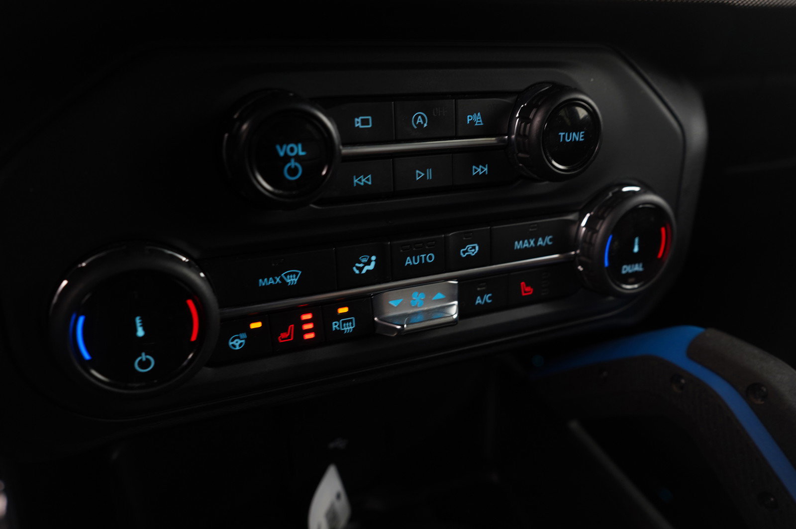 Used 2022 Ford Bronco Outer Banks image 22