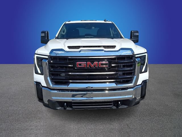 Used 2025 GMC Sierra 3500 Pro w/ Convenience Package AWD/4WD image 2