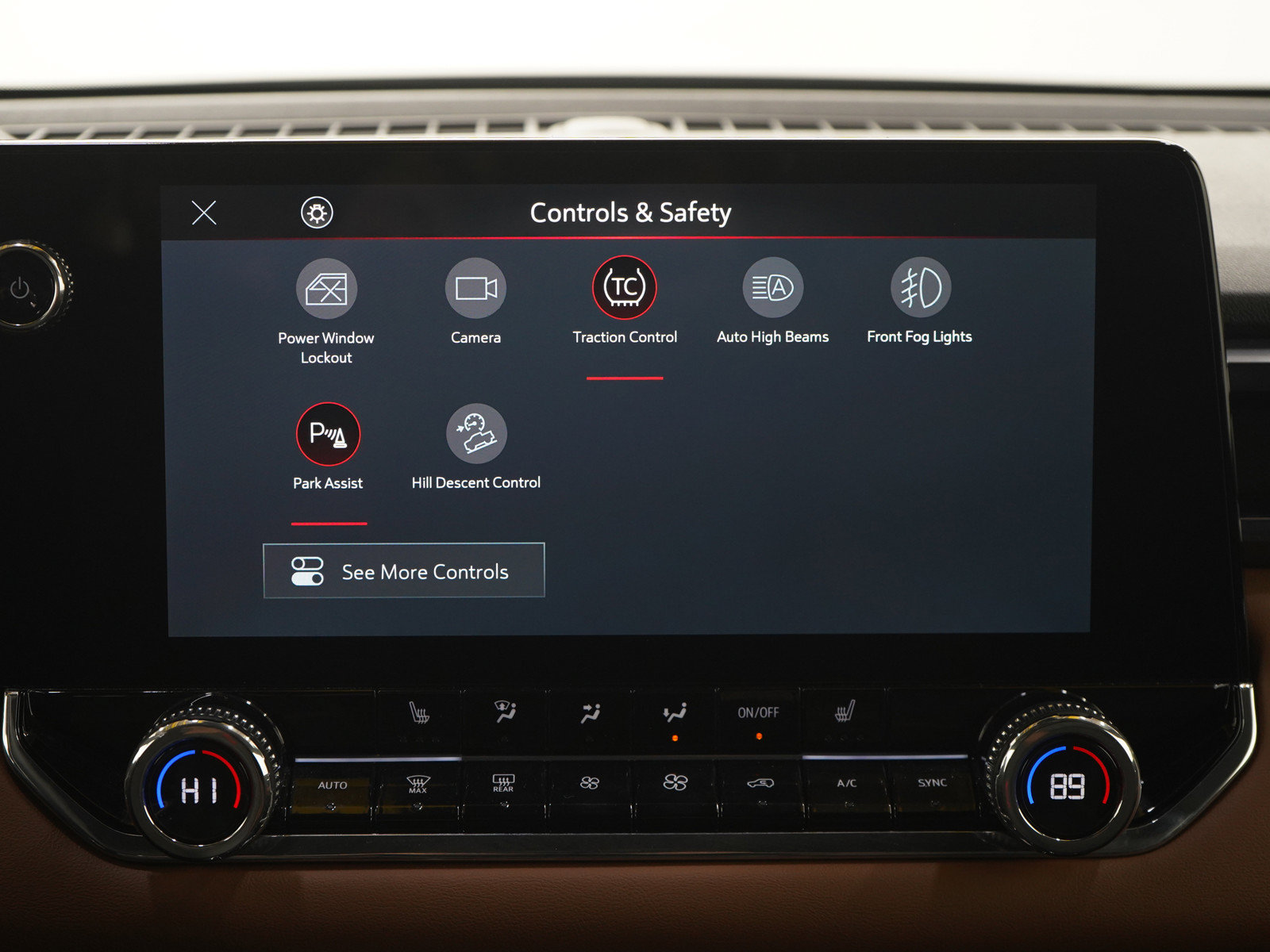 Used 2024 GMC Canyon AT4 w/ Technology Package AWD/4WD image 18