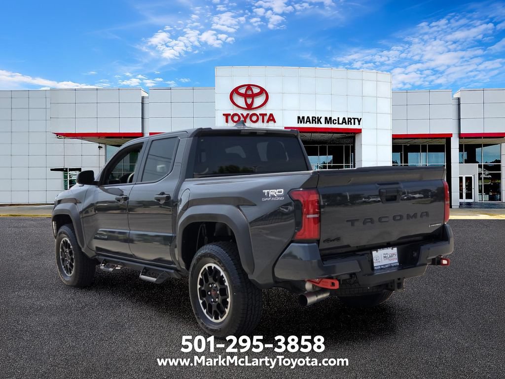 Used 2025 Toyota Tacoma TRD Off-Road AWD/4WD image 3