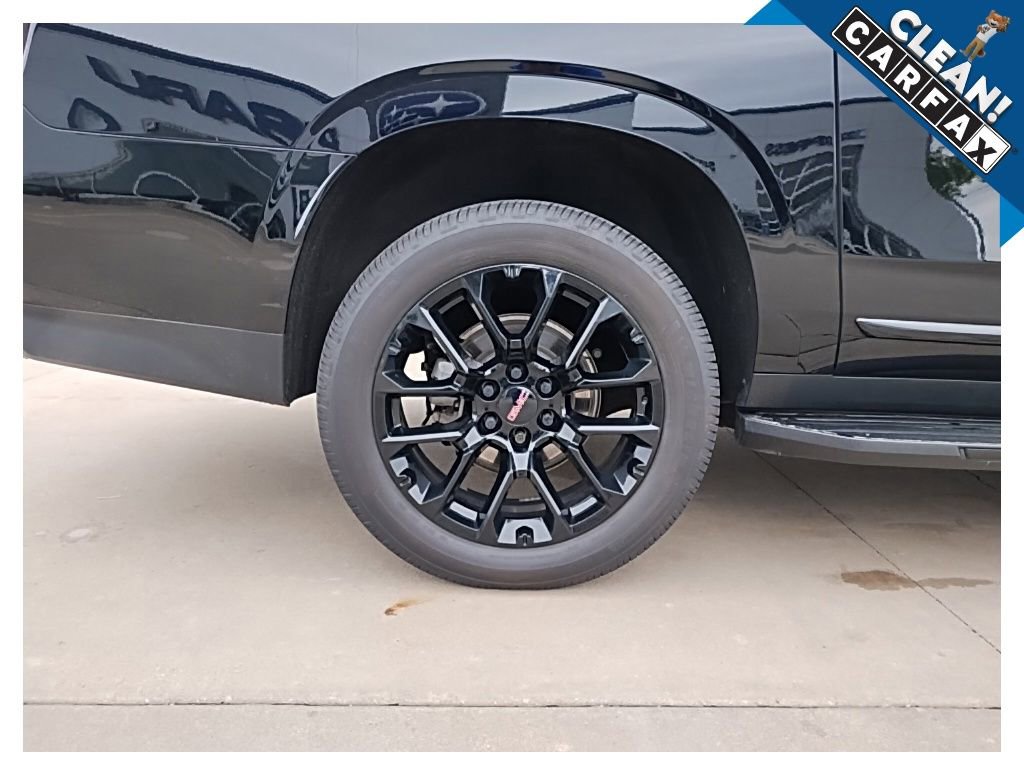 Used 2023 GMC Yukon XL Denali AWD/4WD image 18