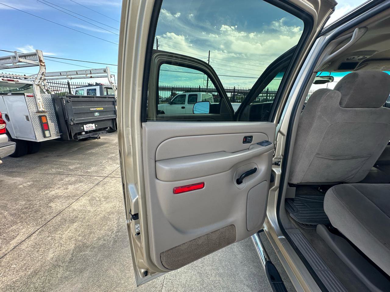 Used 2004 GMC Sierra 2500 SLE RWD image 42