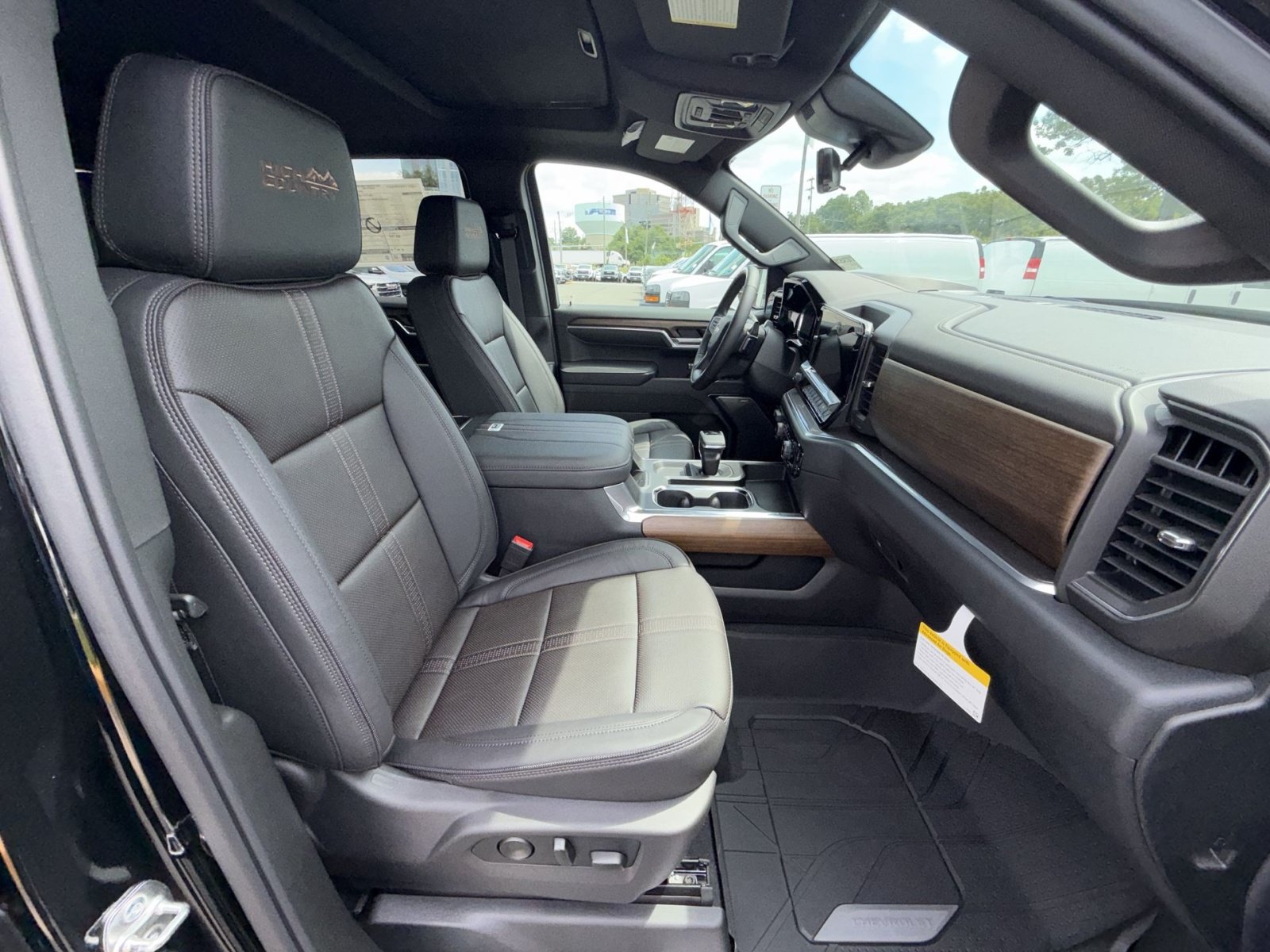 New 2026 Chevrolet Silverado 1500 High Country AWD/4WD image 28