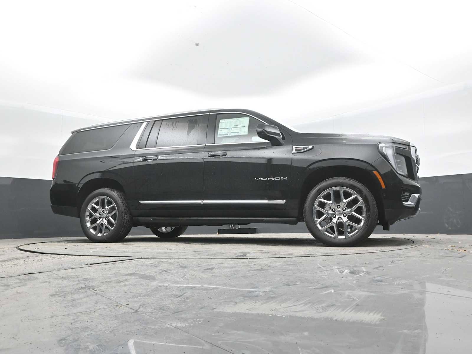 New 2026 GMC Yukon XL Elevation image 42