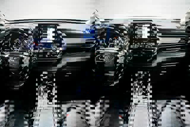 Certified 2022 Toyota Highlander XLE image 13