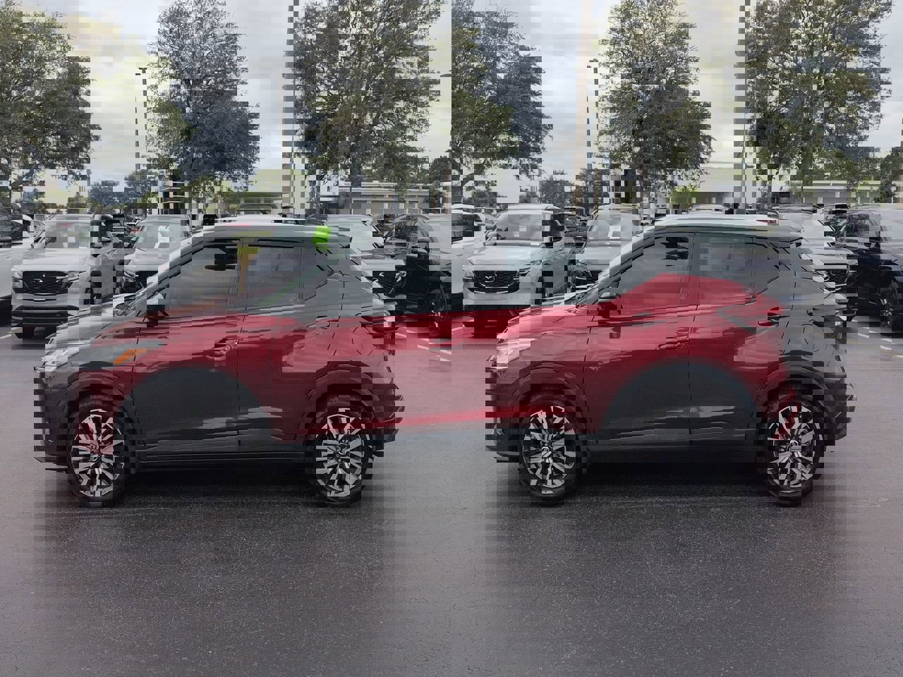 Used 2021 Nissan Kicks SV w/ Exterior Package FWD image 7