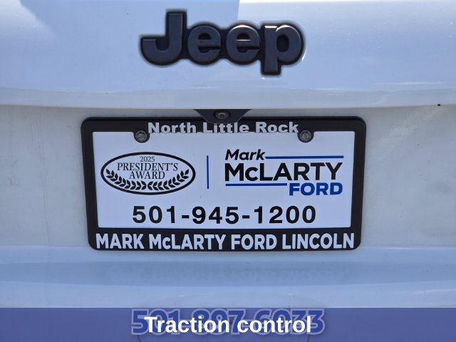 Used 2024 Jeep Compass Latitude w/ Altitude Special Edition AWD/4WD image 16