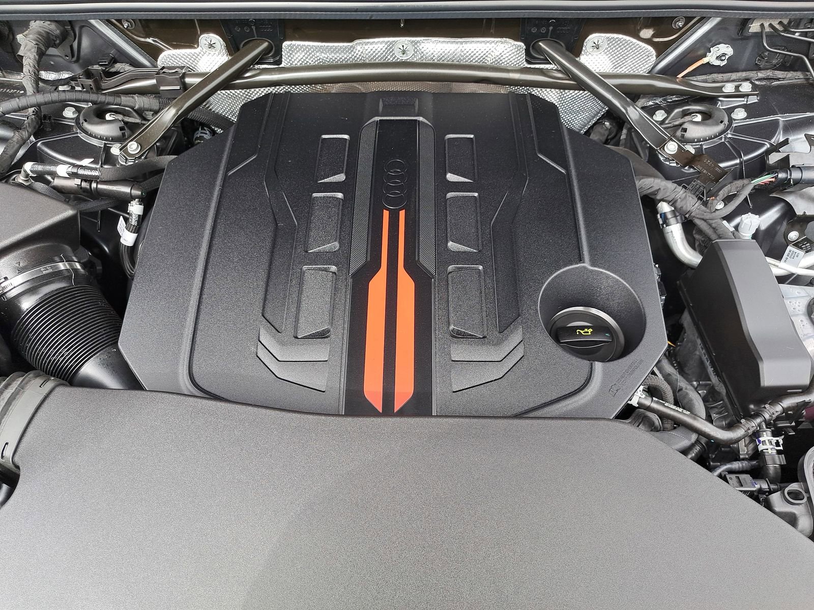New 2025 Audi SQ5 Premium Plus AWD/4WD image 34