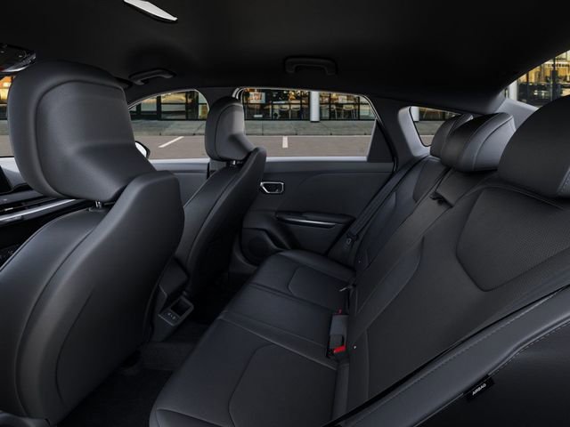 New 2026 Kia K4 EX image 18