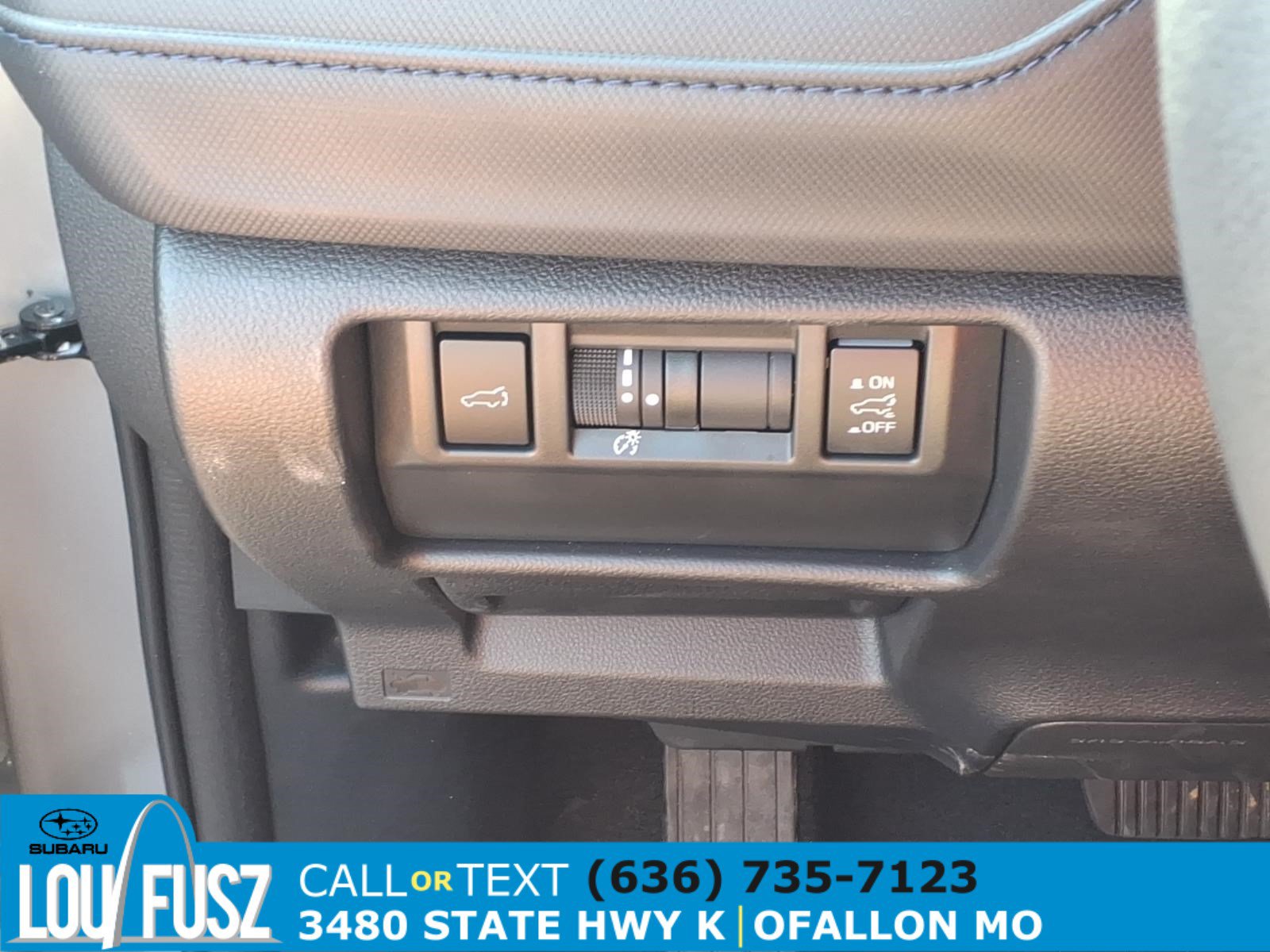 Used 2025 Subaru Forester Limited AWD/4WD image 21