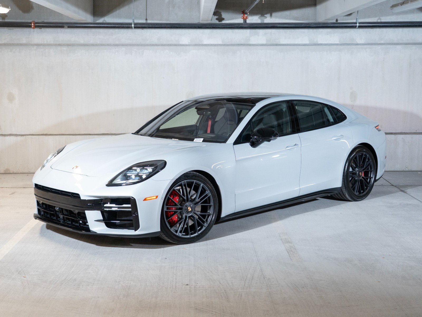 New 2026 Porsche Panamera GTS AWD/4WD image 1