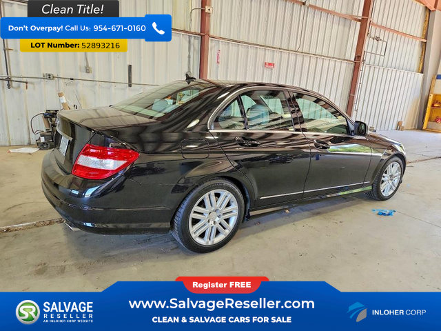 Used 2009 Mercedes-Benz C 300 Sedan image 4